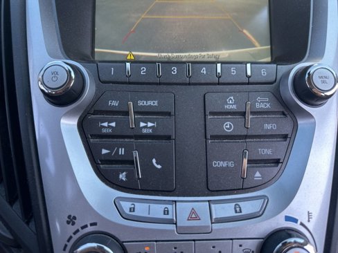 Used 2015 Chevrolet Equinox LT w/ Driver Convenience Package image 29