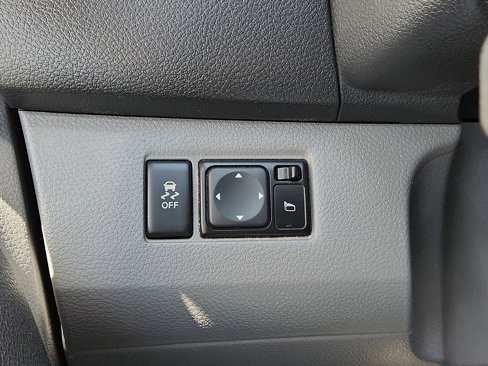 Used 2020 Nissan NV200 SV w/ Sliding Glass Door Package image 13