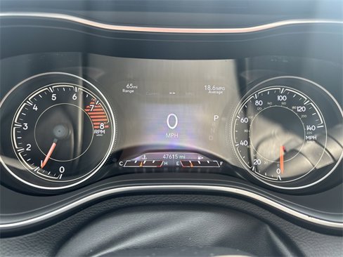 Used 2020 Jeep Cherokee Trailhawk w/ Cold Weather Group image 12
