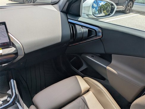 New 2025 BMW X3 xDrive30i w/ Premium Package image 17