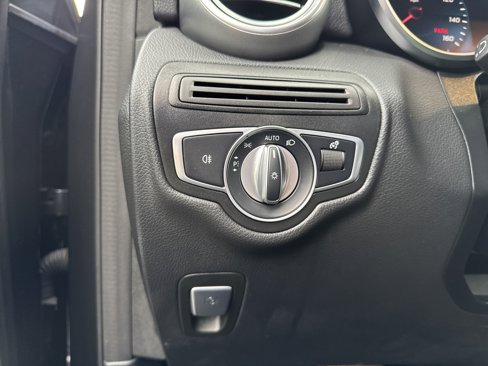 Certified 2022 Mercedes-Benz GLC 300 4MATIC image 16