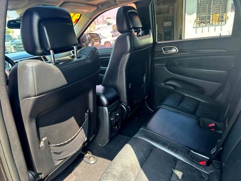 Used 2012 Jeep Grand Cherokee Laredo image 14