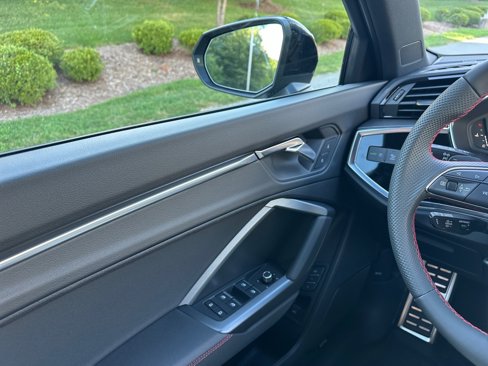 New 2025 Audi Q3 2.0T Premium Plus image 32