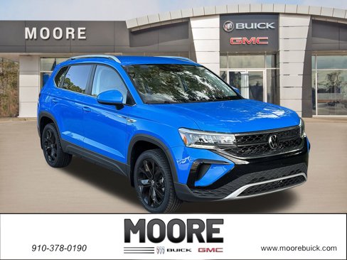 Used 2024 Volkswagen Taos SE image 1