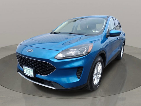 Used 2020 Ford Escape SE image 2