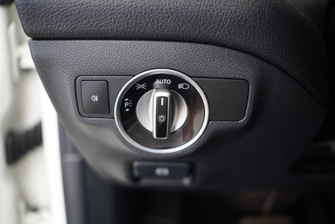 Used 2014 Mercedes-Benz CLA 250 image 26