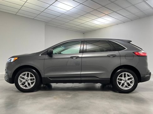 Used 2024 Ford Edge SEL image 4