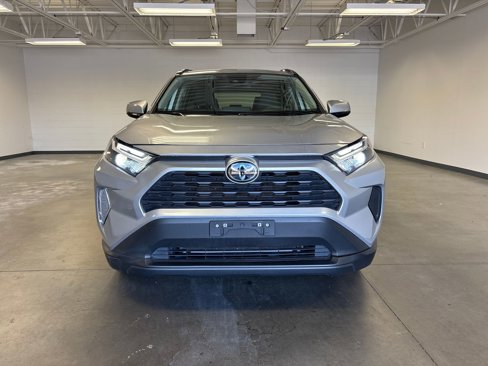 Used 2024 Toyota RAV4 XLE image 5