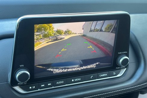 Used 2024 Nissan Rogue SV image 22
