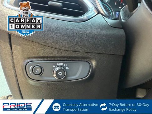 Used 2022 Chevrolet Equinox LT image 25
