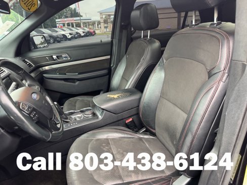Used 2018 Ford Explorer XLT w/ Equipment Group 202A image 8