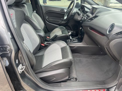 Used 2016 Ford Fiesta ST w/ ST Recaro Package image 20