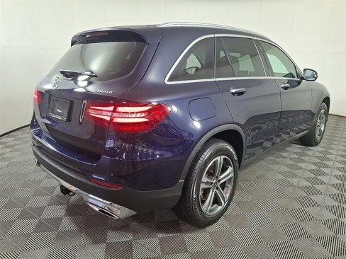 Used 2019 Mercedes-Benz GLC 300 4MATIC image 10