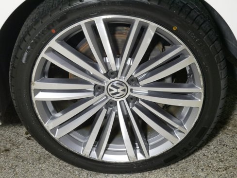 Used 2015 Volkswagen Passat 1.8T SE image 15