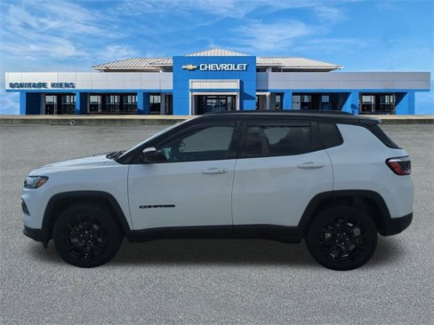 Used 2022 Jeep Compass Altitude w/ Convenience Group image 7