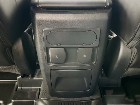 Used 2023 Ford Explorer XLT w/ Equipment Group 202A image 23