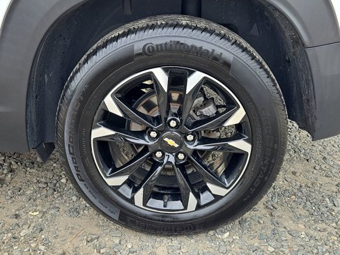 Used 2021 Chevrolet TrailBlazer LT w/ Convenience Package image 12