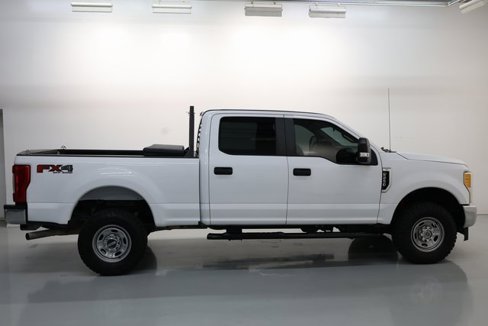 Used 2017 Ford F250 XL w/ Power Equipment Group image 51