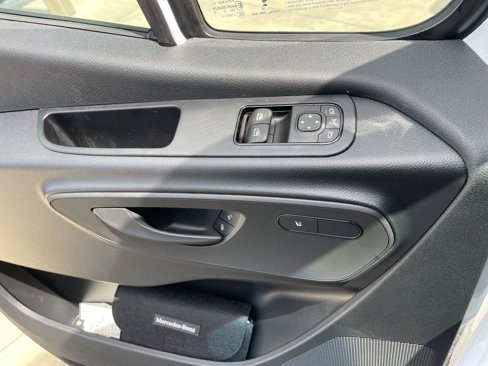 New 2024 Mercedes-Benz Sprinter 2500 image 15