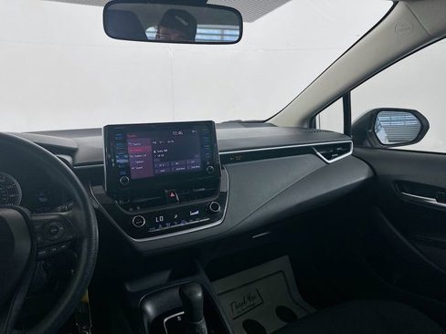 Used 2020 Toyota Corolla LE image 24