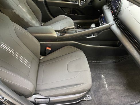 Used 2025 Hyundai Elantra Sport w/ Cargo Package image 24