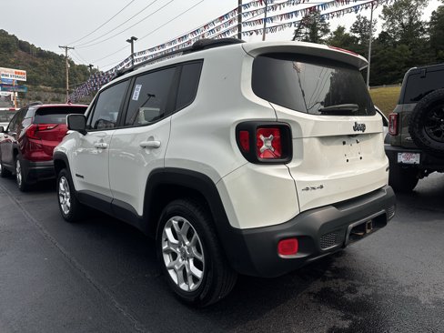 Used 2017 Jeep Renegade Latitude w/ Trailer Tow Group image 6