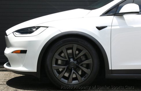 Used 2023 Tesla Model X image 13