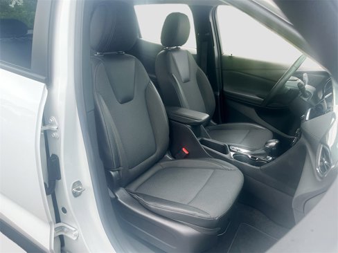 Used 2022 Buick Encore GX Preferred w/ Cold Weather Comfort Package image 26