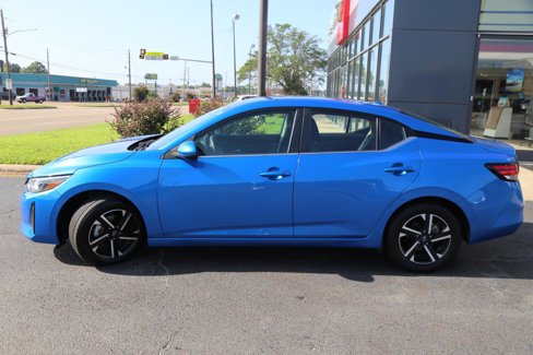 Used 2024 Nissan Sentra SV image 6