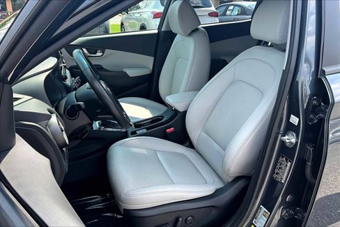 Certified 2022 Hyundai Kona Limited image 7