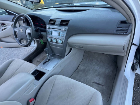 Used 2007 Toyota Camry LE image 19