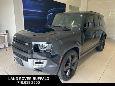Used 2023 Land Rover Defender 110 S image 1