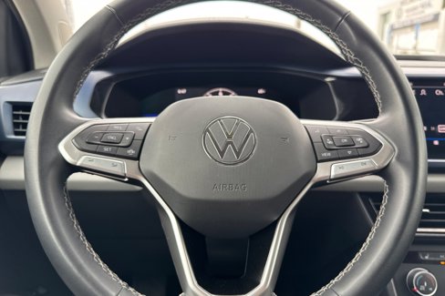 Used 2022 Volkswagen Taos SE image 23