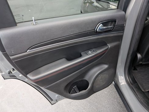 Used 2019 Jeep Grand Cherokee Trailhawk image 27