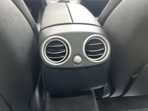 Used 2018 Mercedes-Benz GLC 300 image 28