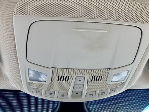 Used 2019 Ford Edge Titanium w/ Cold Weather Package image 13