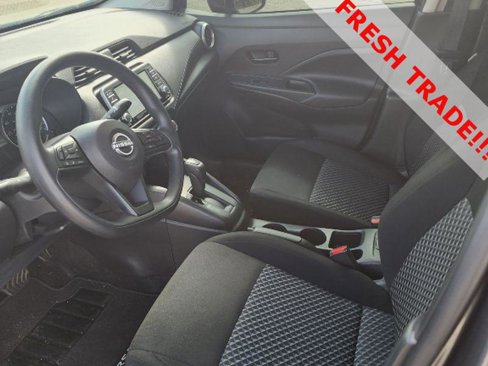Used 2023 Nissan Versa S w/ S Plus Package image 5