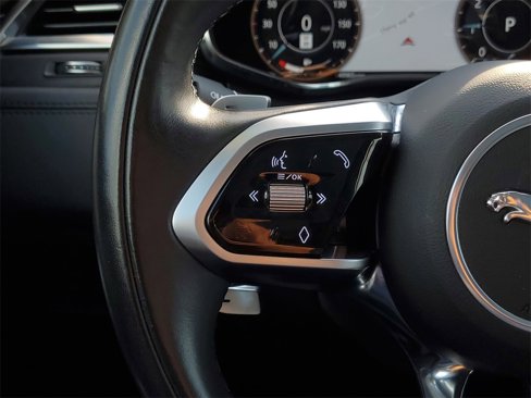 Used 2021 Jaguar F-PACE S image 17