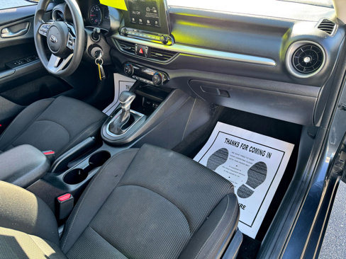 Used 2019 Kia Forte LXS image 25