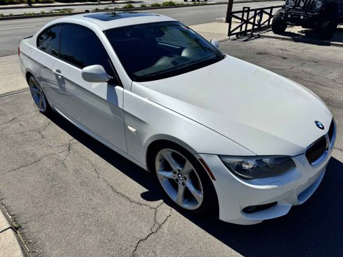 Used 2012 BMW 335i Coupe w/ M Sport Pkg image 9