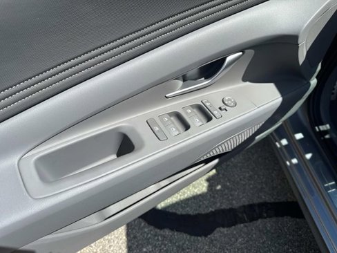 New 2025 Hyundai Elantra Sport image 19