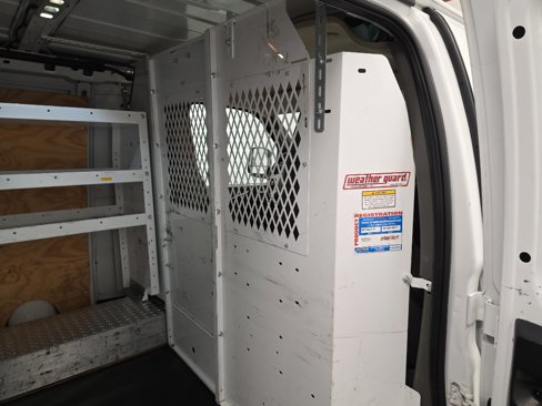 Used 2018 Chevrolet Express 3500 w/ Driver Convenience Package image 8