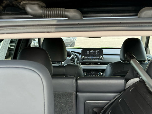 Used 2022 Mitsubishi Outlander SEL image 12