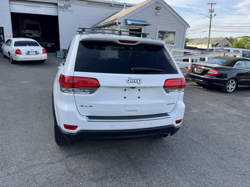 Used 2019 Jeep Grand Cherokee Limited image 10