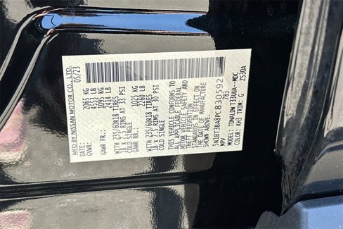 Used 2023 Nissan Rogue SV image 39