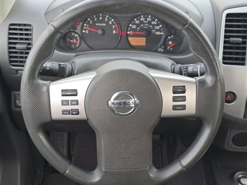 Used 2021 Nissan Frontier SV image 14