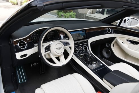 New 2026 Bentley Continental GTC image 12
