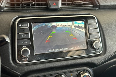 Certified 2022 Nissan Versa S image 18