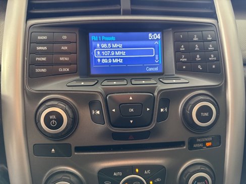 Used 2014 Ford Edge SEL image 17