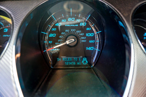Used 2010 Ford Taurus SHO image 13
